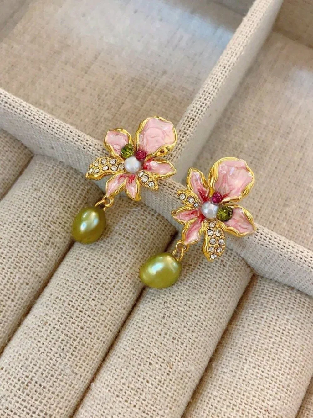 Multicolor Elegant Women's Faux Pearl Flower Earrings